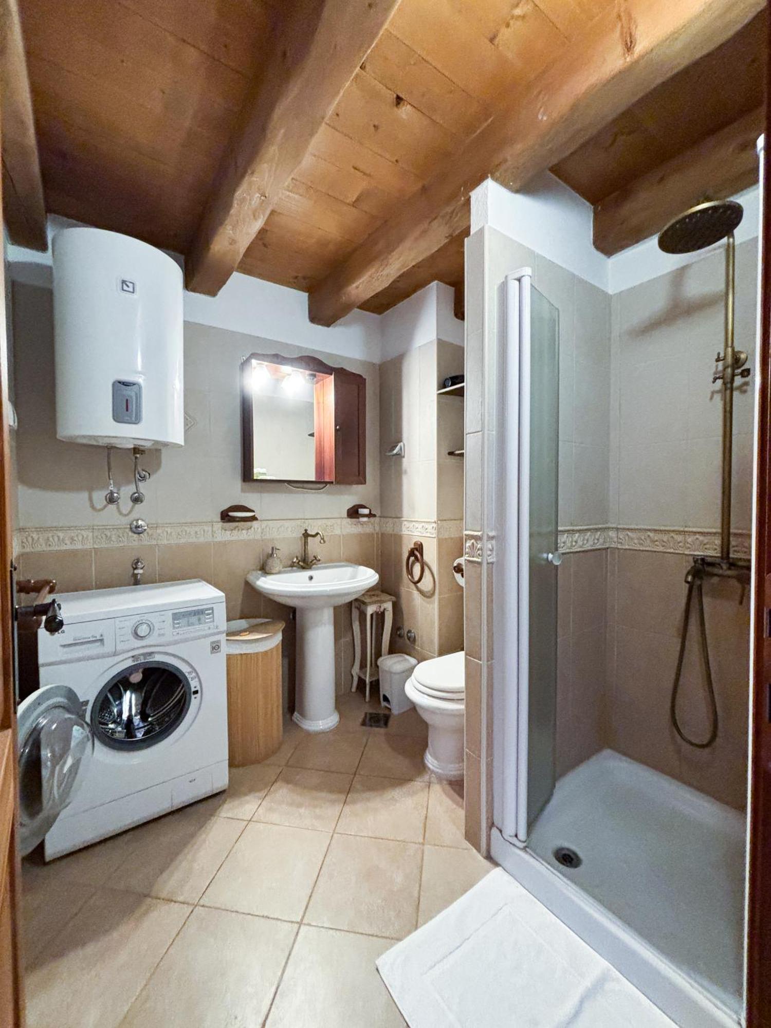 City Center Coastal Escape - Apartments With Sea View Or Cozy Room Novigrad  Ngoại thất bức ảnh