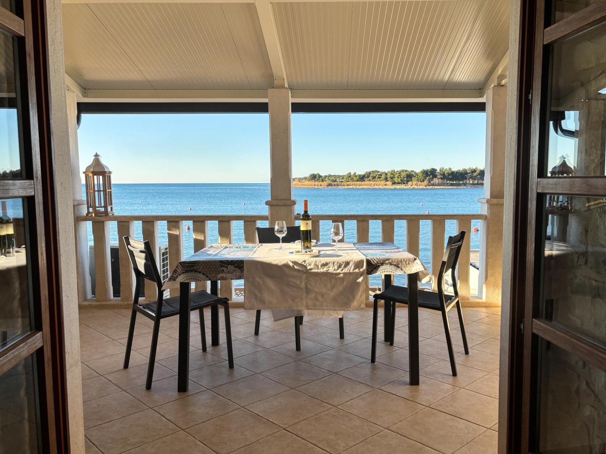 City Center Coastal Escape - Apartments With Sea View Or Cozy Room Novigrad  Ngoại thất bức ảnh