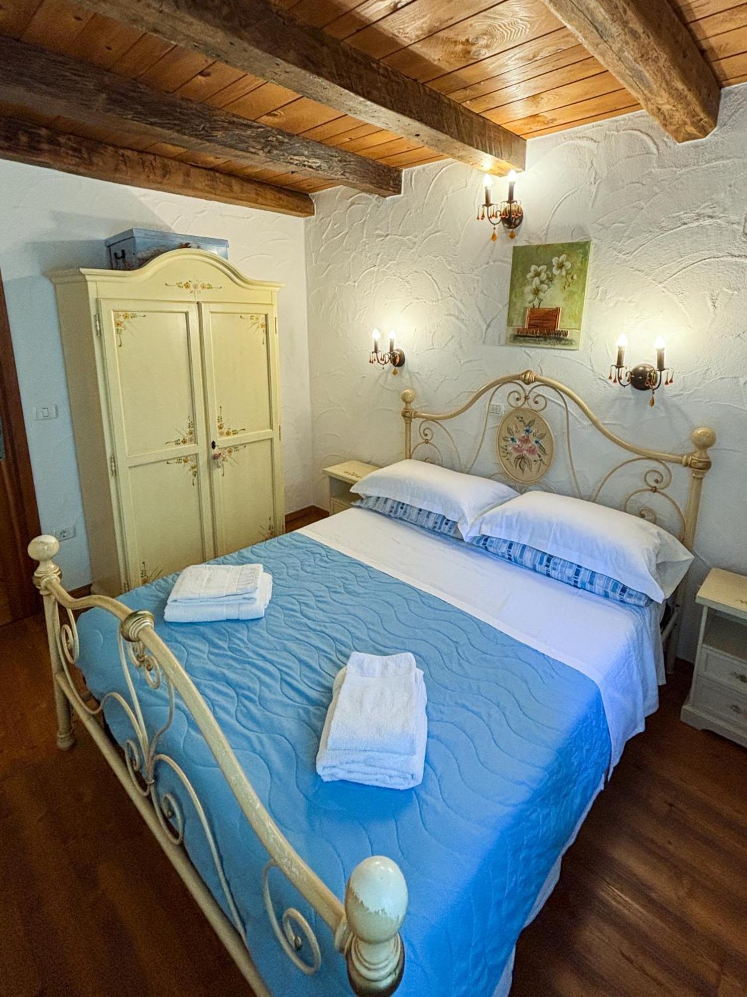 City Center Coastal Escape - Apartments With Sea View Or Cozy Room Novigrad  Ngoại thất bức ảnh