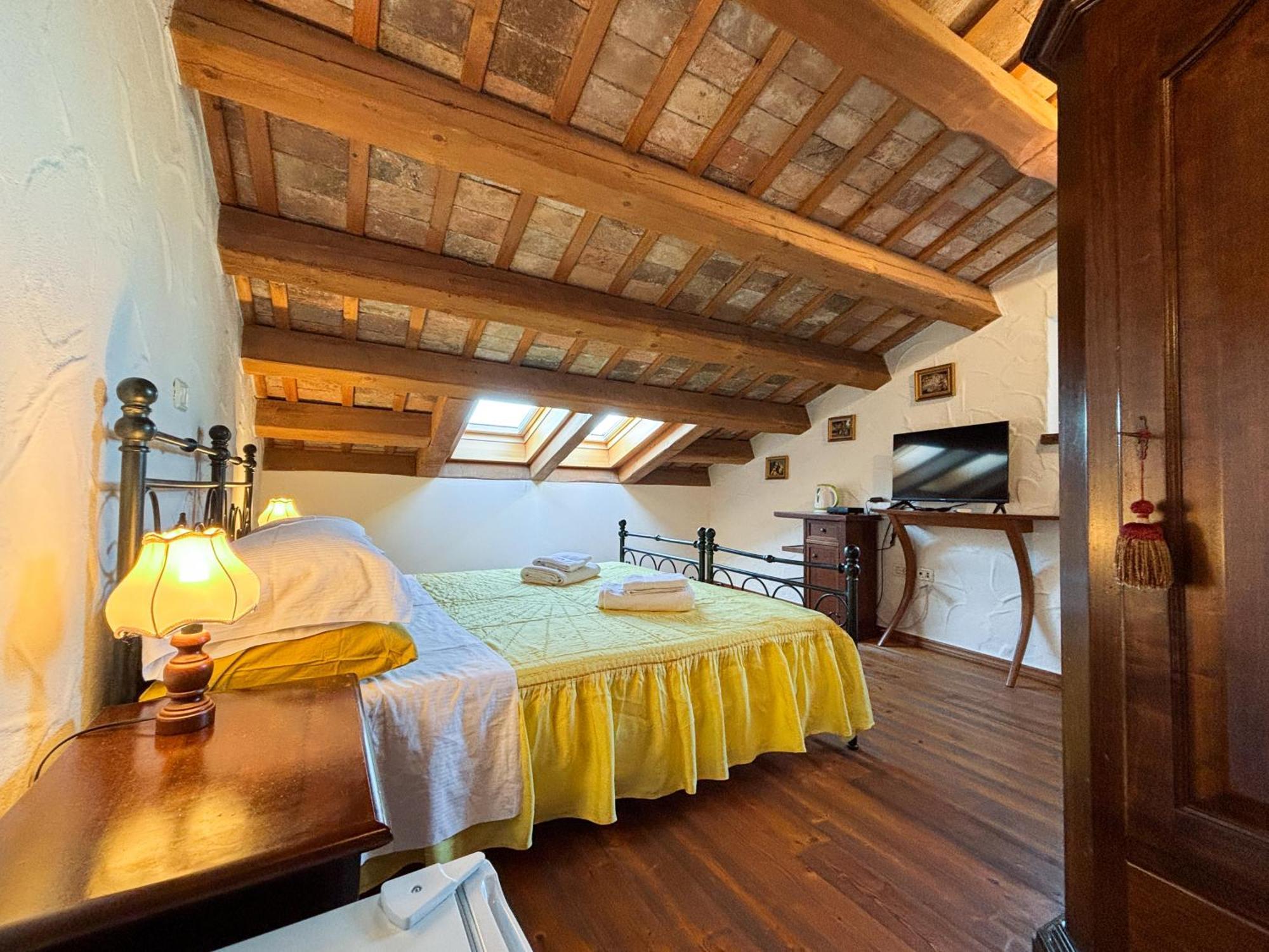 City Center Coastal Escape - Apartments With Sea View Or Cozy Room Novigrad  Ngoại thất bức ảnh