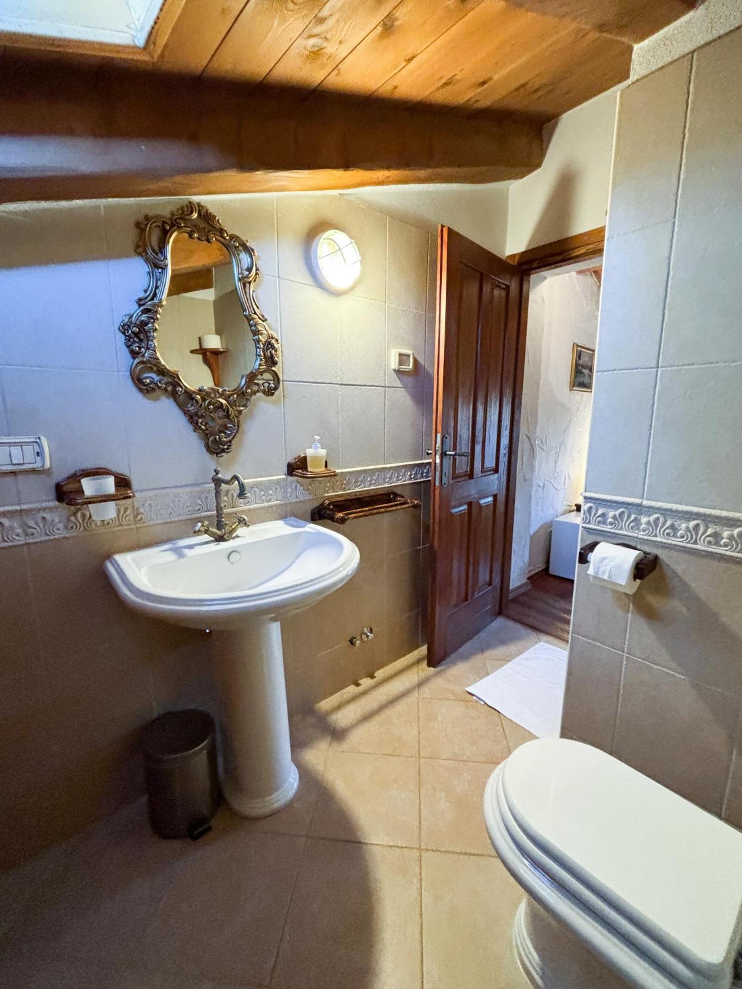 City Center Coastal Escape - Apartments With Sea View Or Cozy Room Novigrad  Ngoại thất bức ảnh