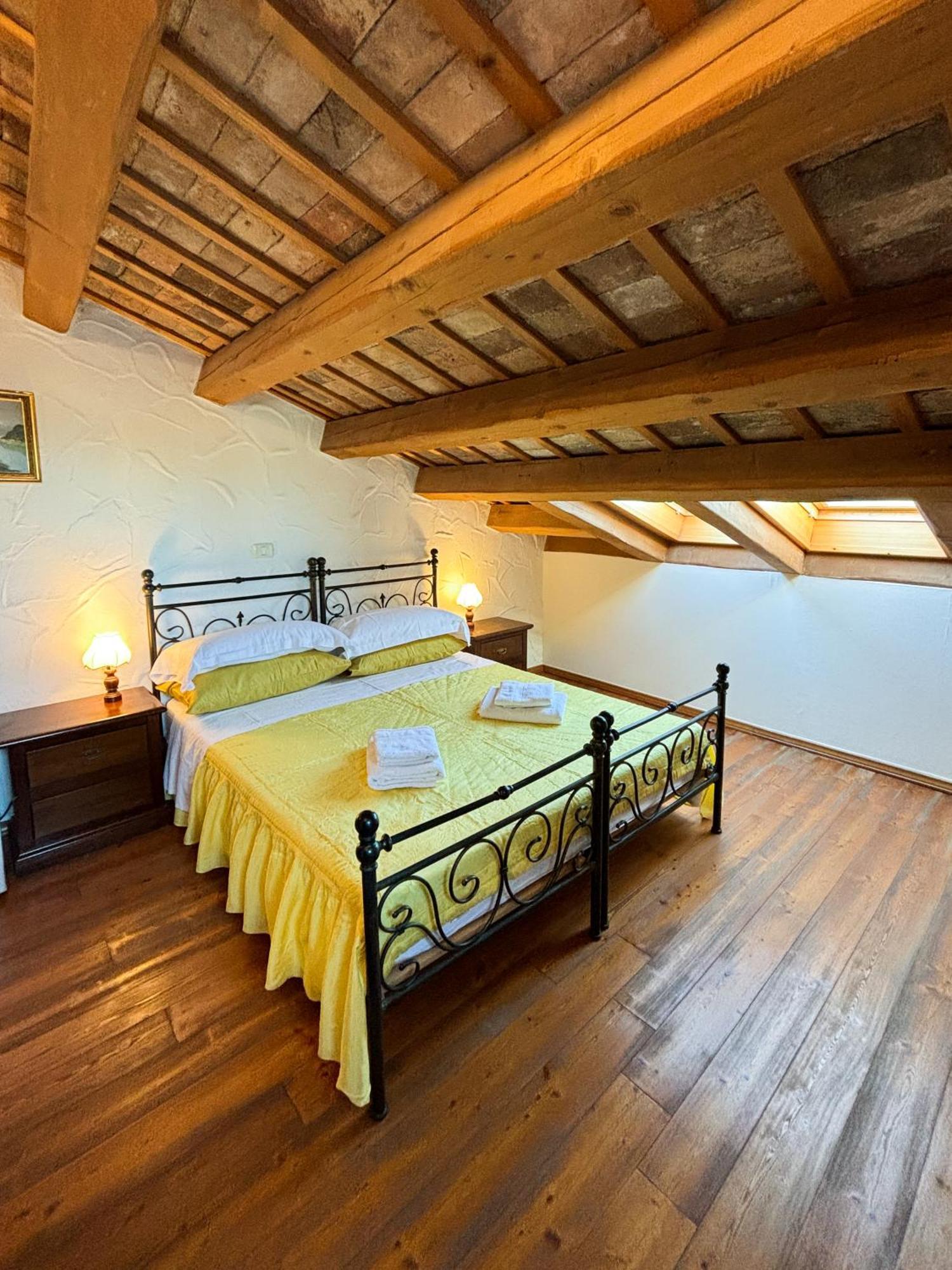 City Center Coastal Escape - Apartments With Sea View Or Cozy Room Novigrad  Ngoại thất bức ảnh