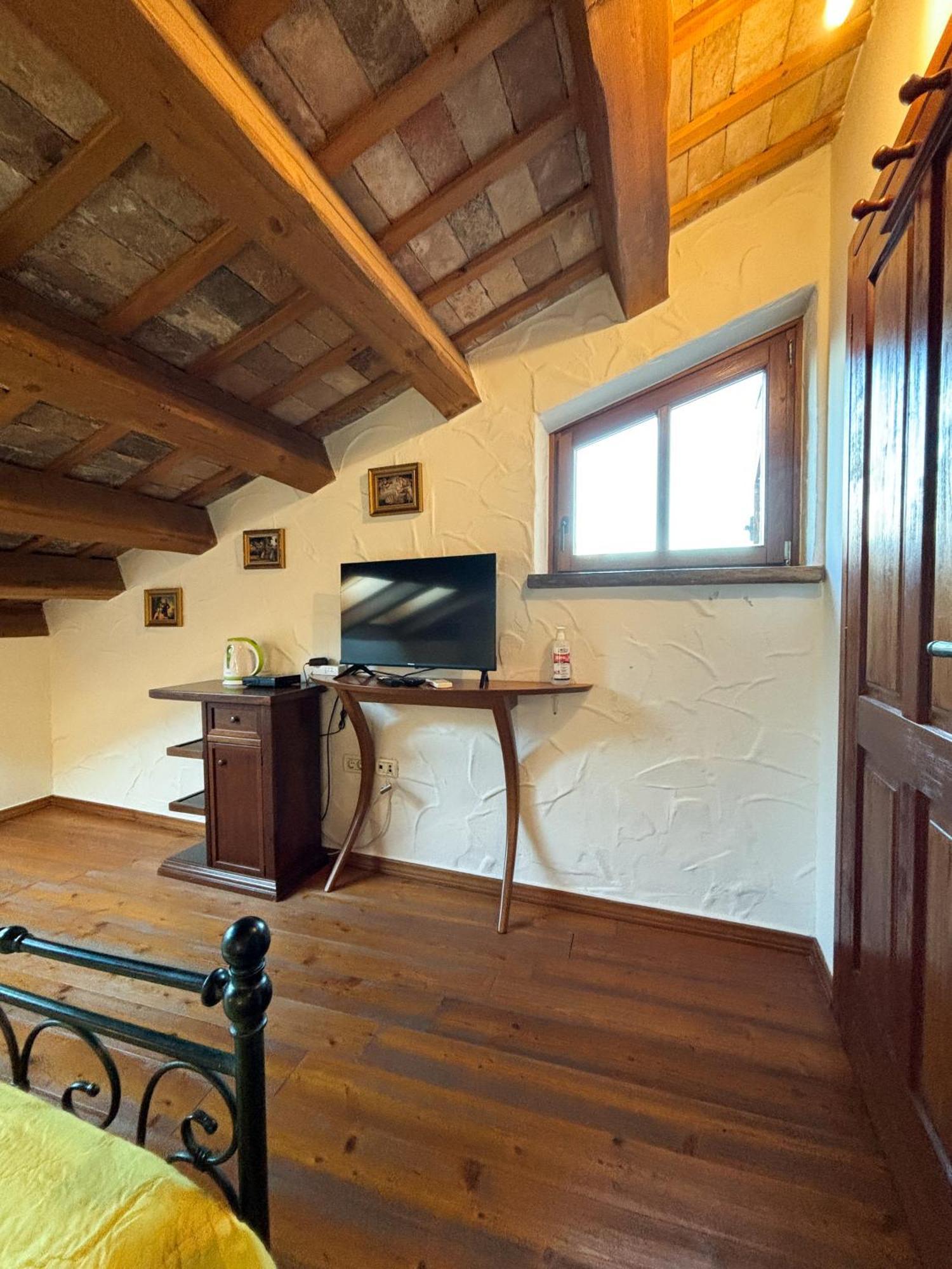 City Center Coastal Escape - Apartments With Sea View Or Cozy Room Novigrad  Ngoại thất bức ảnh
